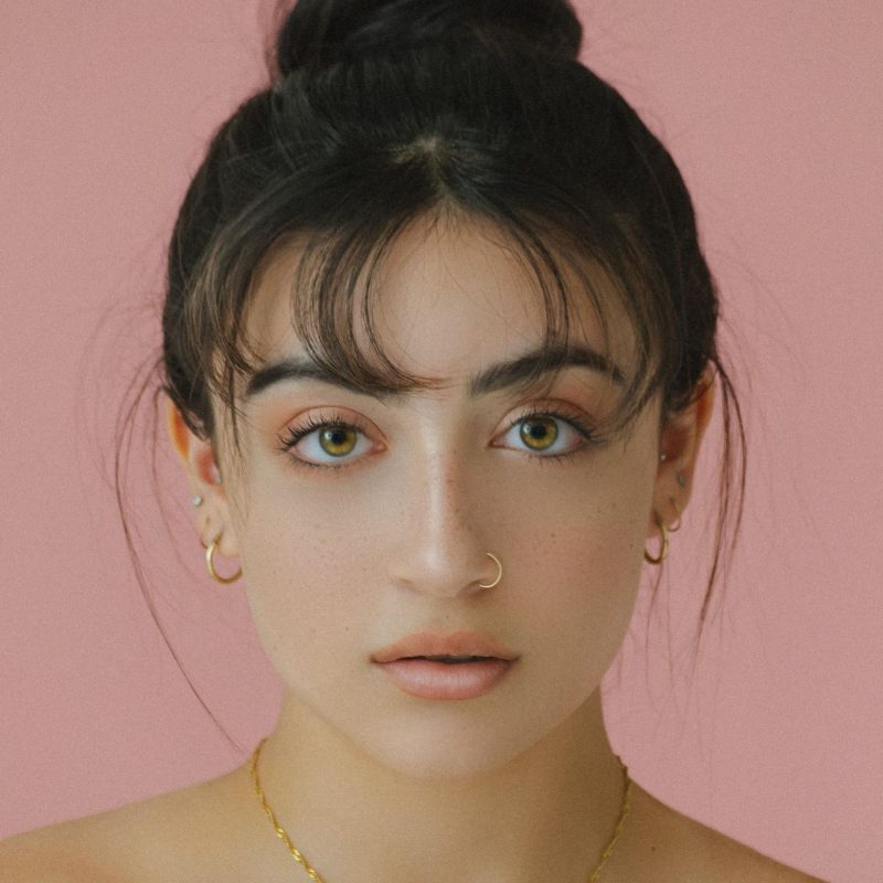 Billie Review